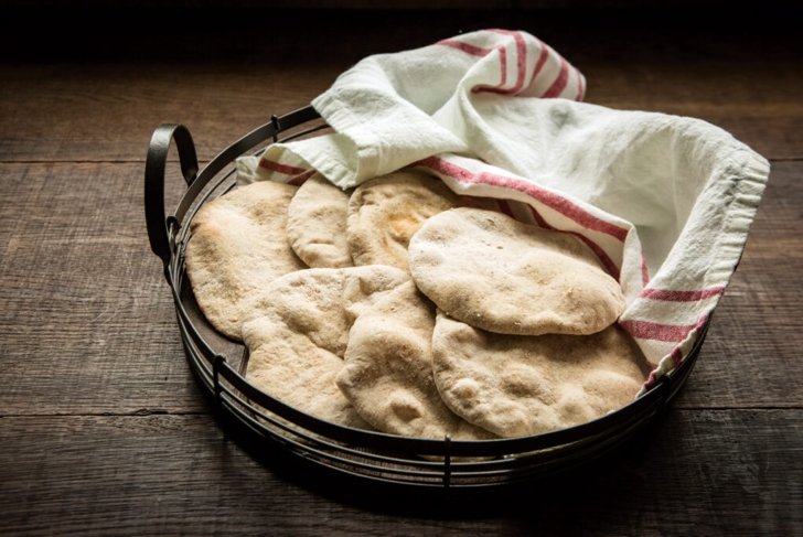 Easy Homemade Whole Grain Pita